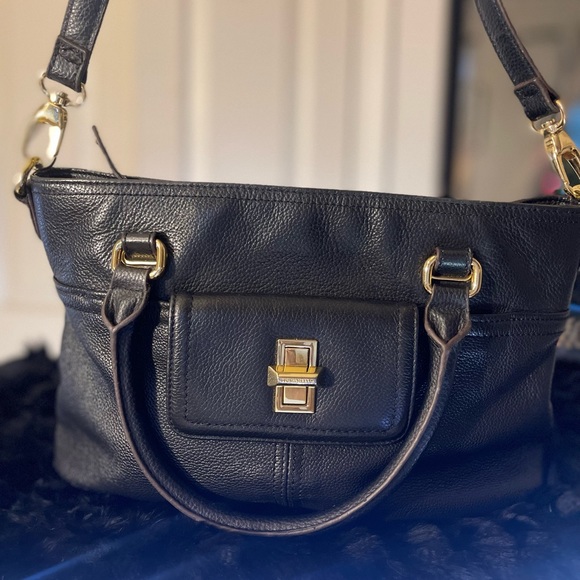 Tignanello Brand. 5 Pocket Genuine Leather Italian Purse W Shoulder Strap - Picture 1 of 12